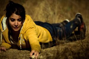 Sinopsis Film NH10 (2015) lengkap