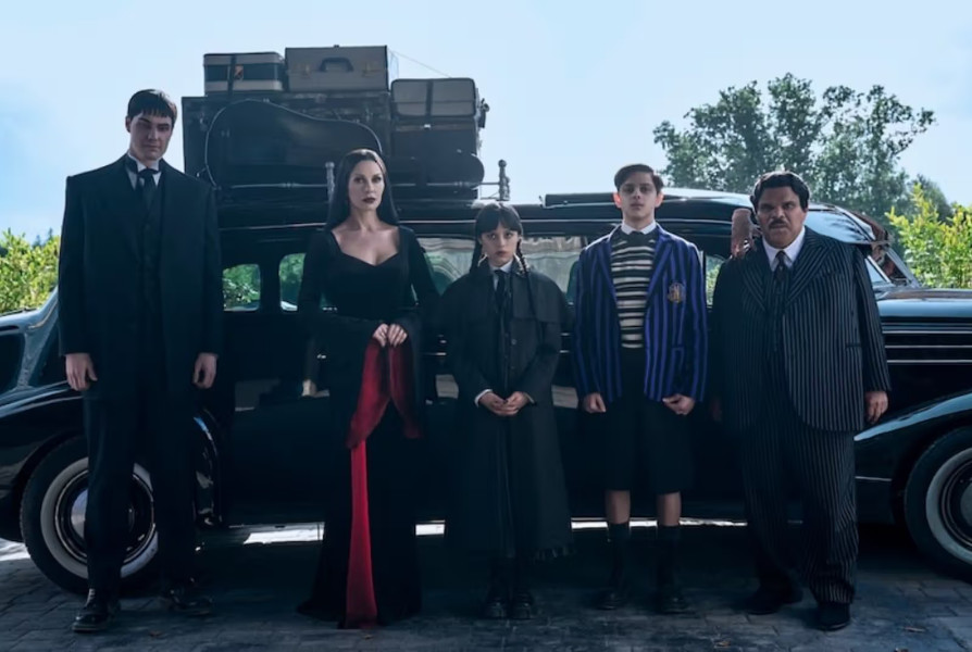 Petualangan Gelap dan Misterius Wednesday Addams di Nevermore Academy