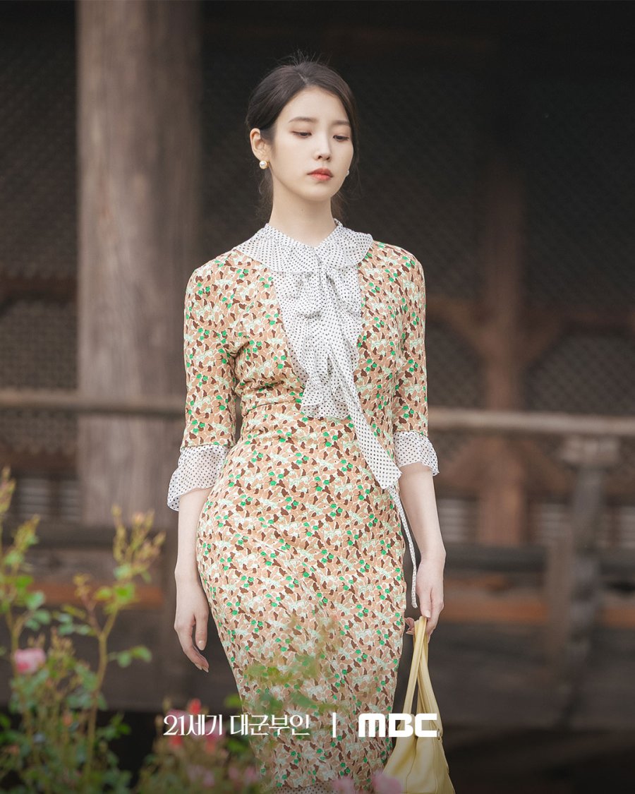 Perfect Crown (2026): Sinopsis Lengkap, Premis, dan Detail Drama 2 Perfect Crown (2026) - IU